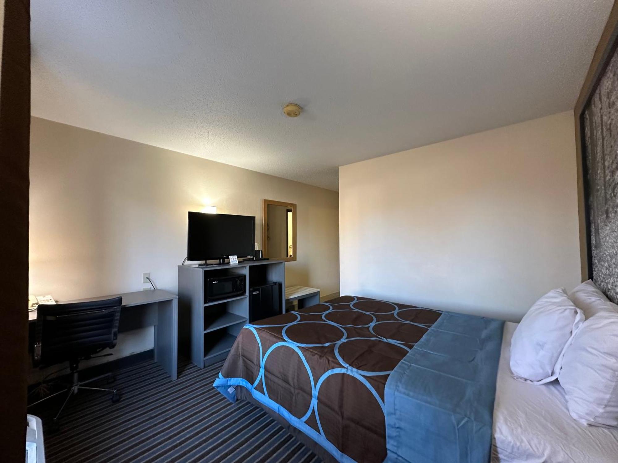 Hotel Super 8 By Wyndham Columbia Clark Lane Extérieur photo